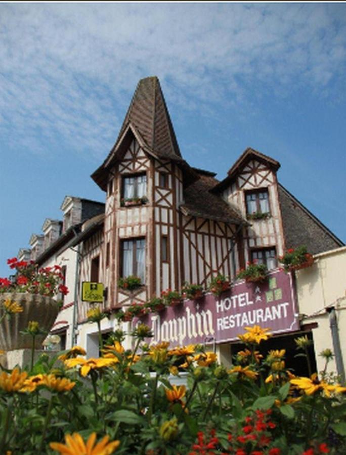 Logis Hotel Et Restaurant Du Dauphin Sées エクステリア 写真