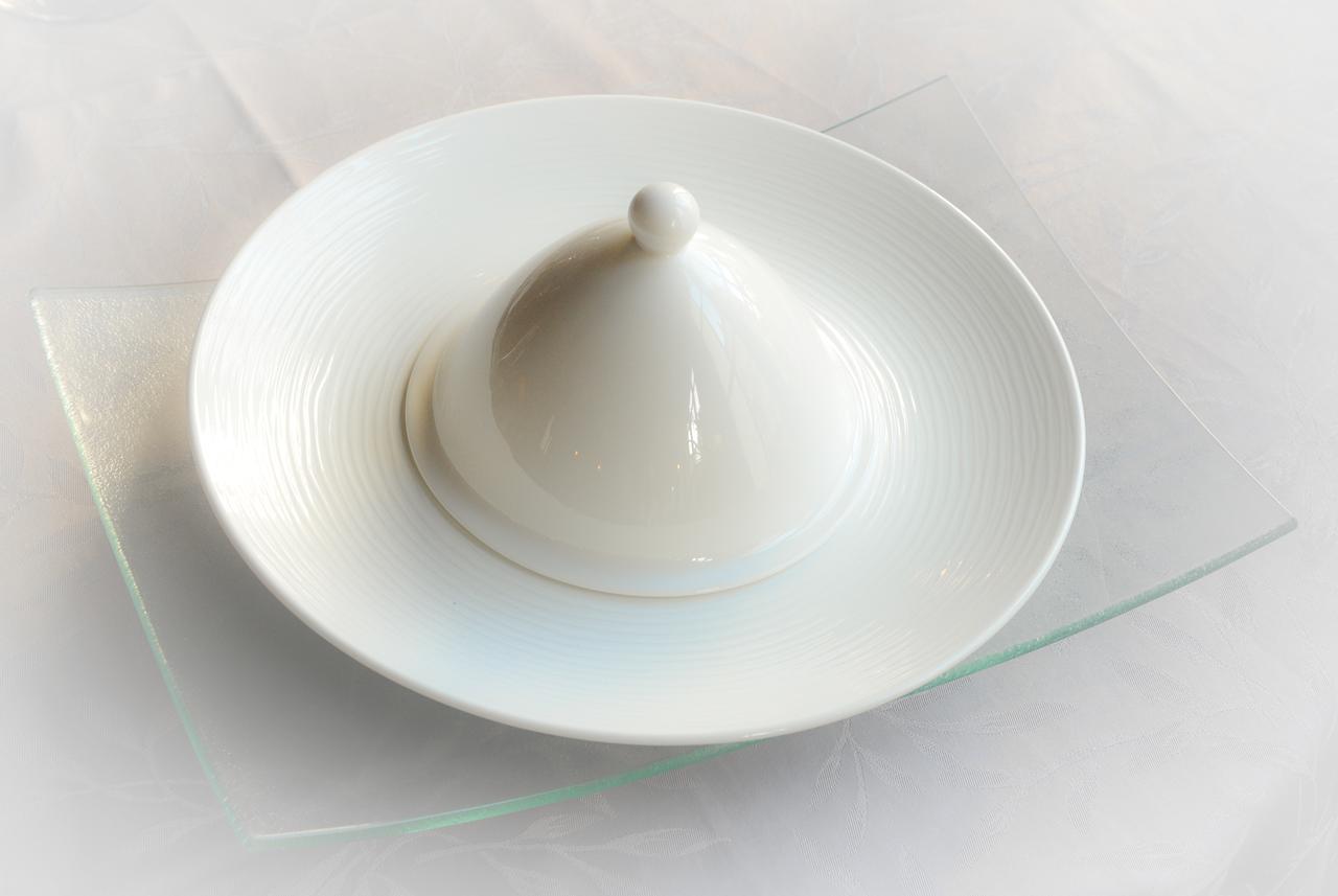 Logis Hotel Et Restaurant Du Dauphin Sées エクステリア 写真