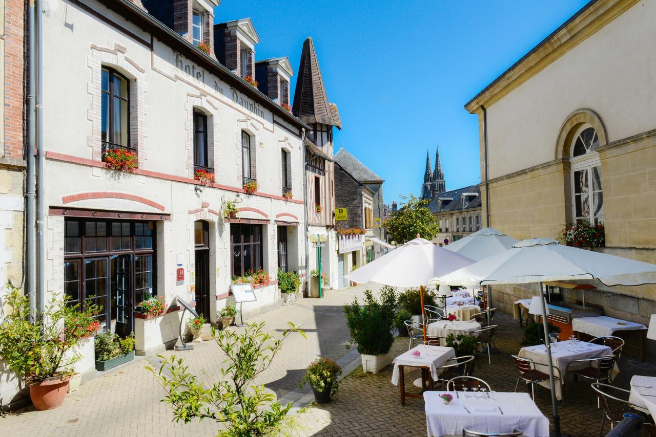 Logis Hotel Et Restaurant Du Dauphin Sées エクステリア 写真